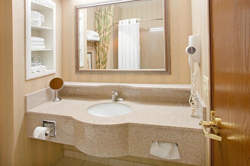 Holiday Inn Express & Suites Fort Worth - Fossil Creek By Ihg Bagian luar foto