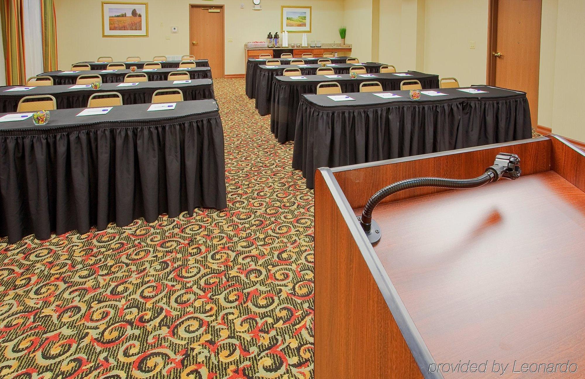 Holiday Inn Express & Suites Fort Worth - Fossil Creek By Ihg Fasilitas foto